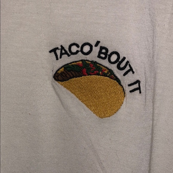 Simple Tee! - Picture 3 of 3